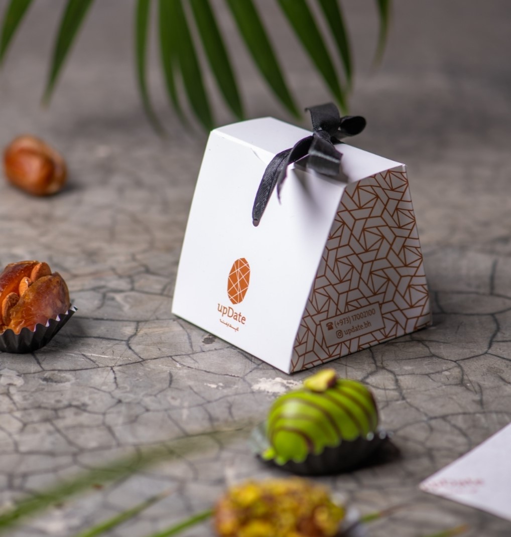 Mini Pearl - Luxury Dates
